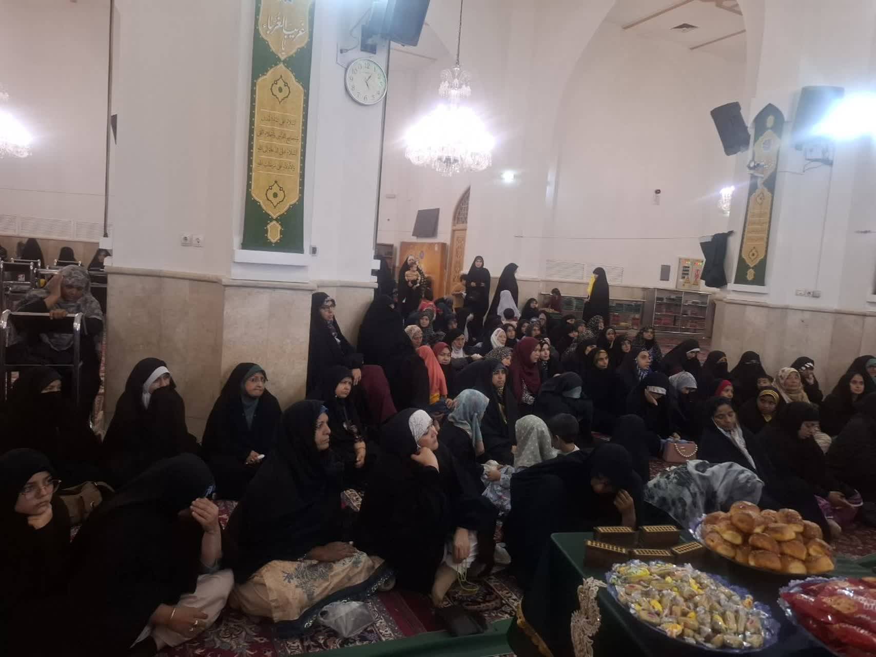 برگزاری ویژه برنامه جشن "رحمه للعالمین" با حضور بانوان اردو زبان  