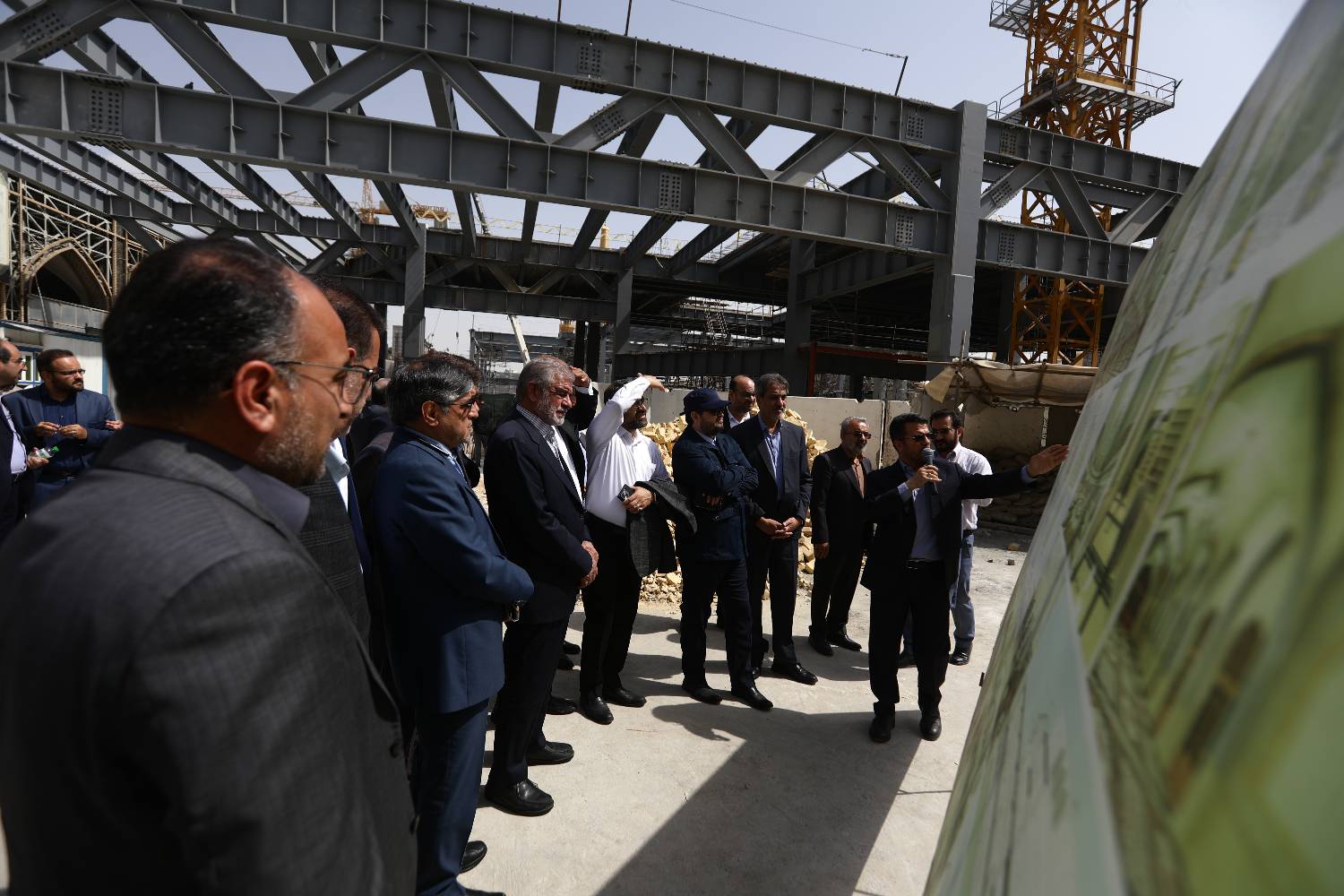 بازدید نمایندگان مجلس از طرح‌های عمرانی حرم مطهر رضوی