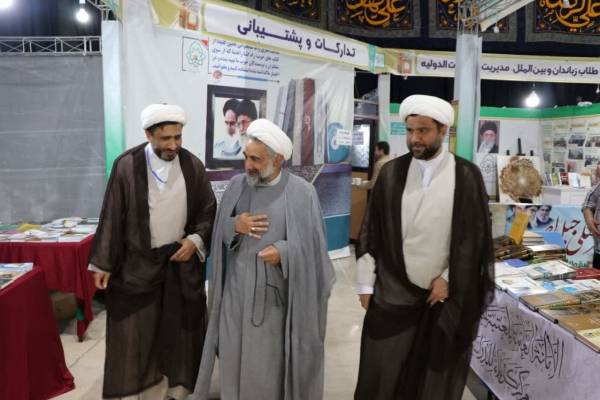 آثار علمی دانشگاه رضوی در نمایشگاه کتب حوزوی، رشد چشمگیری داشت