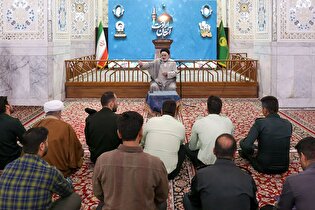 اعتکاف دانش آموزان مدارس امام رضا علیه‌السلام در حرم مطهر رضوی