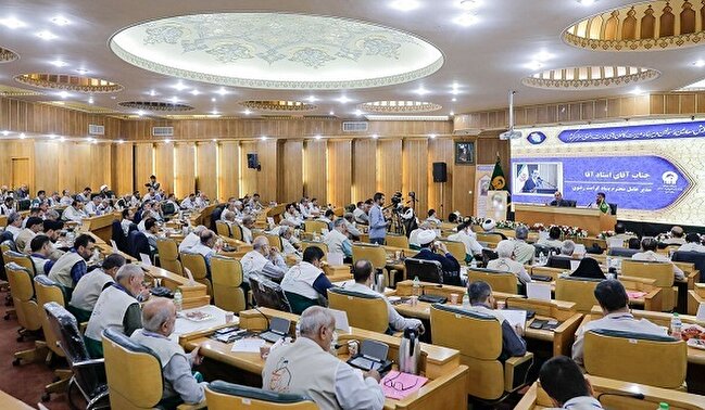 درخشش معاون خادمیاری فارس در همایش ملی کانون‌های خدمت رضوی در مشهد