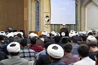 حضور تولیت آستان قدس رضوی در مدرسه علمیه نواب