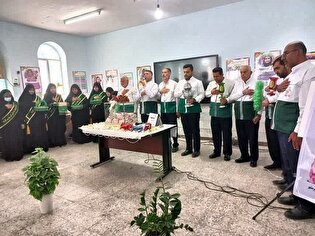 برپایی غرفه «عفاف و حجاب» در خرمشهر با حضور خادم‌یاران رضوی