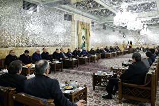 دیدار وزیر امور اقتصادی و دارایی و فعالان اقتصادی کشور با تولیت آستان قدس رضوی