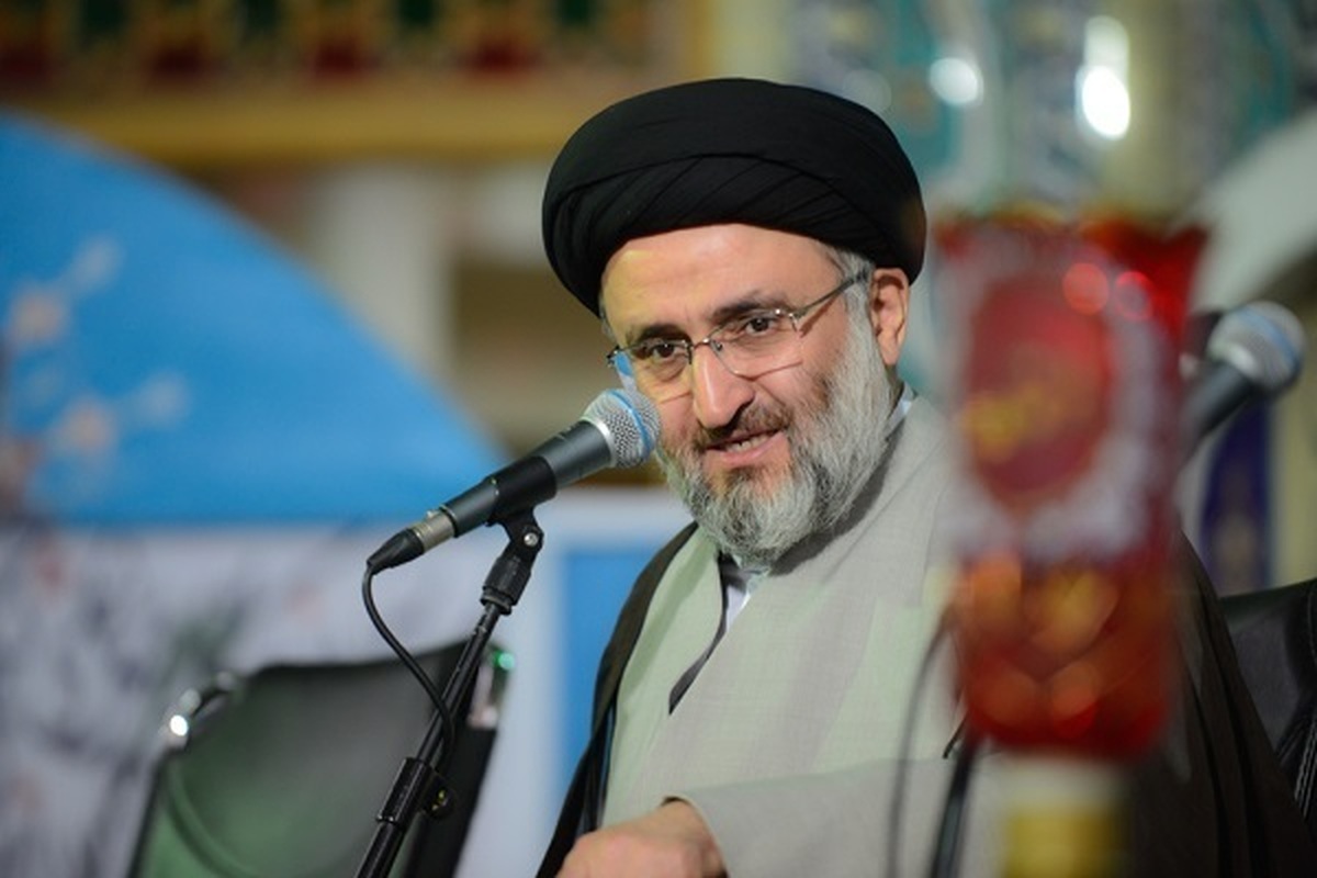 حضرت فاطمه زهرا (س) معیار تشخیص حق و باطل هستند