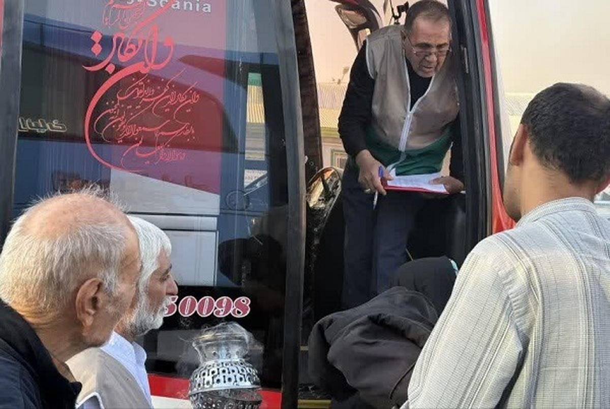 پایان حسرت ۴۴ زائر اولی ساوه؛ با عزیمت به حرم امام رضا(ع)