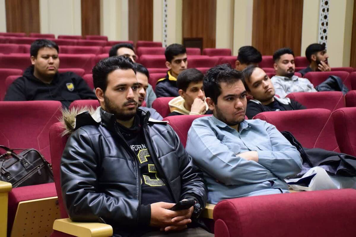 برگزاری آیین اختتامیه دوره تربیت مربیان مهد و دبستان در دانشگاه بین‌المللی امام رضا (ع)