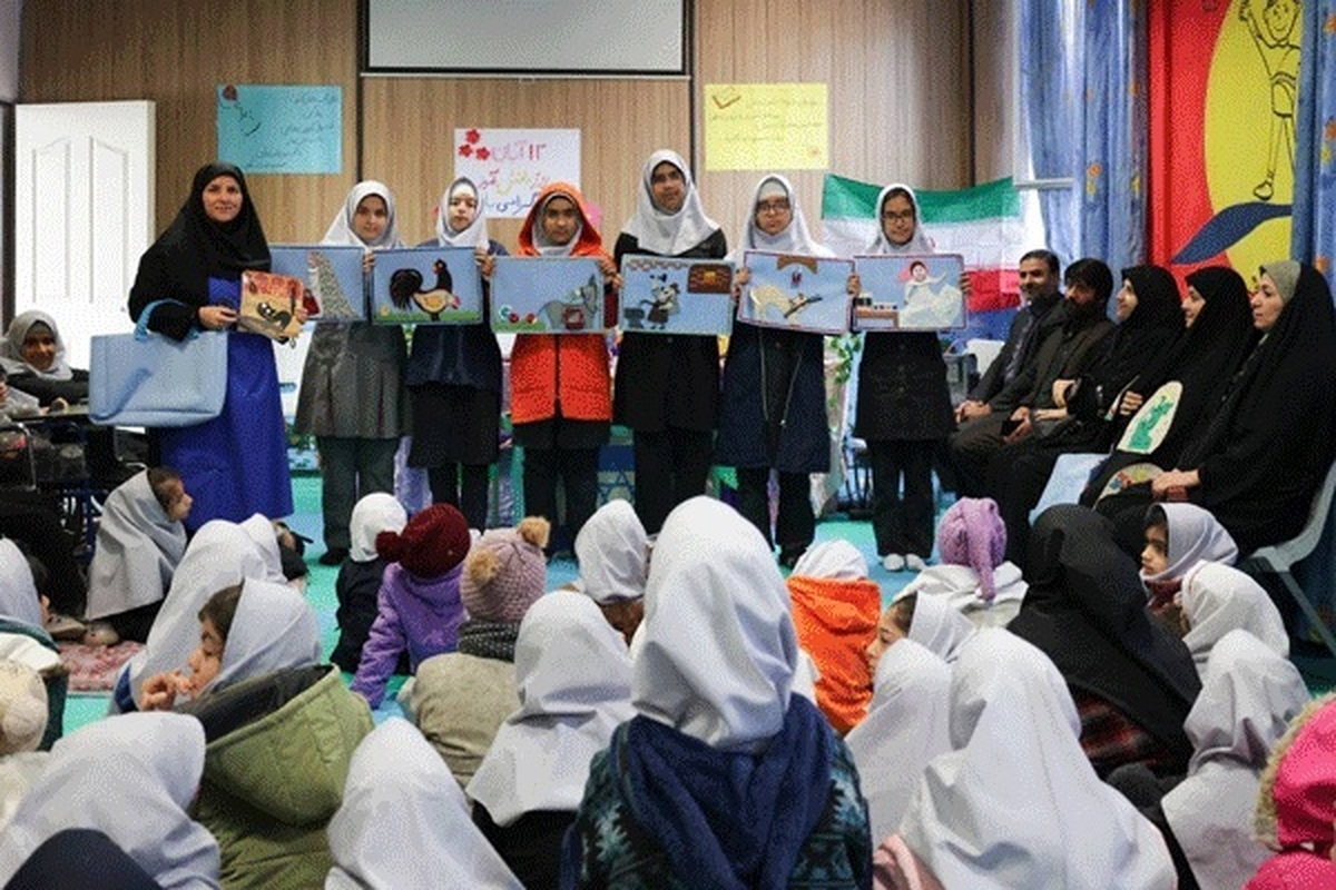 اجرای سومین رویداد فرهنگی کتاب‌محور طرح «آفتاب مهرباني» توسط کتابخانه رضوی