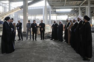 بازدید علما از فعالیت‌های آستان قدس رضوی