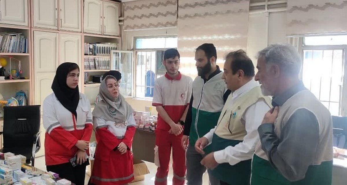 ۹۸۰ نفر از مردم فردیس خدمات جهادی دریافت کردند