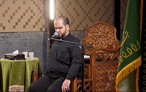 داغ مادر، بر شانه‌های پیرغلامان حسینی در آستان شمس‌الشموس(ع)