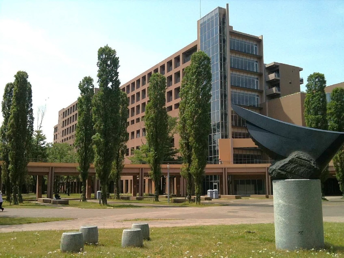 امضای تفاهم‌نامه همکاری پنج‌ساله بنیاد پژوهش‌های اسلامی و دانشگاه مطالعات خارجی توکیو