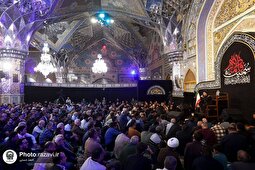 حرم رضوی در سوگ مادر، جامه عزا به تن کرد