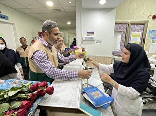 بازدید مدیر کانون های خدمت رضوی از بیمارستان خلیج فارس/ گزارش تصویری