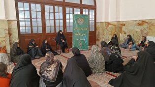 خدمات‌رسانی خادم‌یاران اراک به ۱۰۵ نفر در امامزاده محمد عابد (ع)