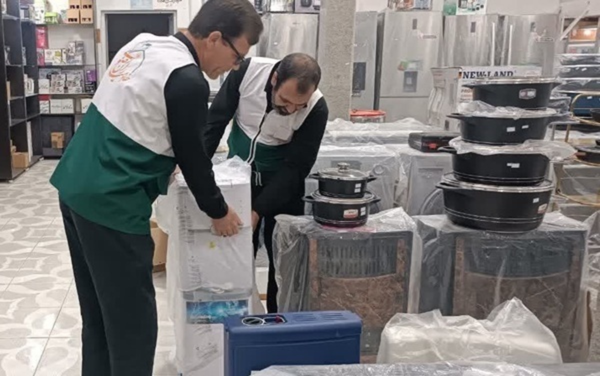 هدیه‌ای از جنس کرامت به دو زوج جوان در رفسنجان