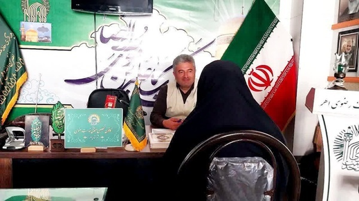 نخستین میز خدمت حقوقی در شهرستان اهر برگزار شد