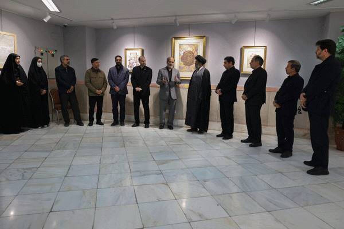 در آستانه سال روز شهادت حضرت فاطمه زهرا (س)، نمایشگاه «خیر کثیر» با محوریت نمایش آثار نگارگری منتخب استاد رضا بدرالسماء، هنرمند پیشکسوت اصفهانی، در نگارخانه موزه حرم مطهر رضوی، گشایش یافت.