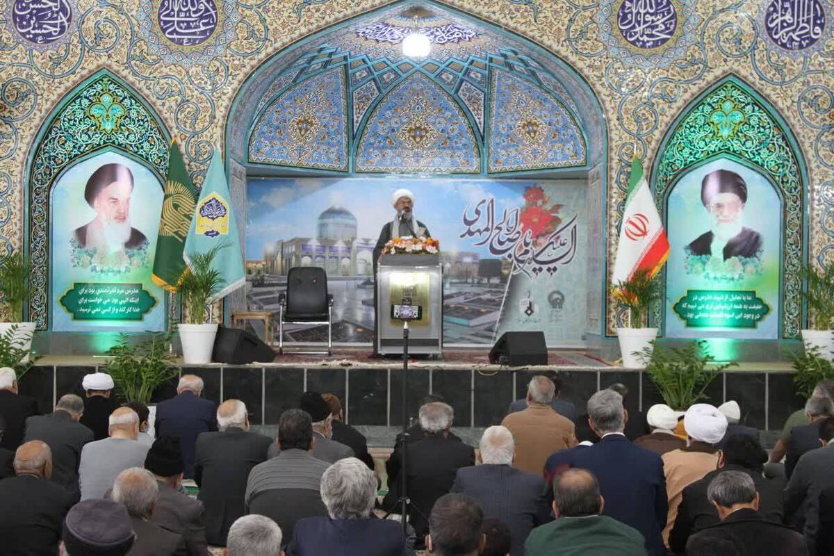 شهید مدرس یکی از درخشان‌ترین و با‌تقوا‌ترین چهره‌های مکتب اهل بیت (ع) است