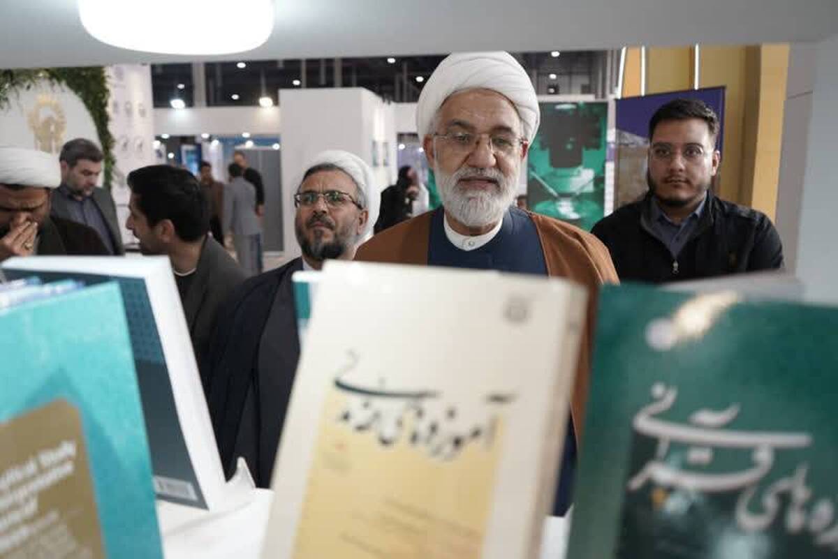 تقدیر مدیر حوزه علمیه خراسان از فعالیت‌های پژوهشی دانشگاه علوم اسلامی رضوی