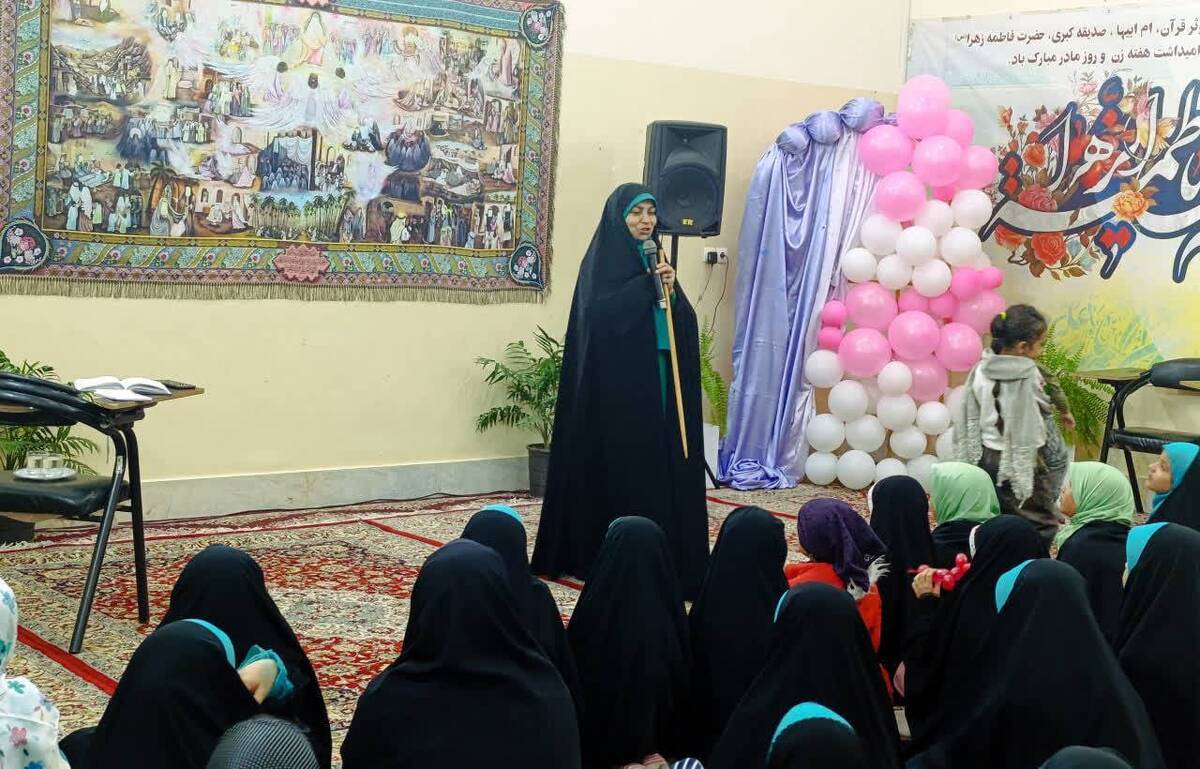 جشن مادر و دختری «ریحانة النبی» در زیارتگاه شهید مدرس برگزار شد