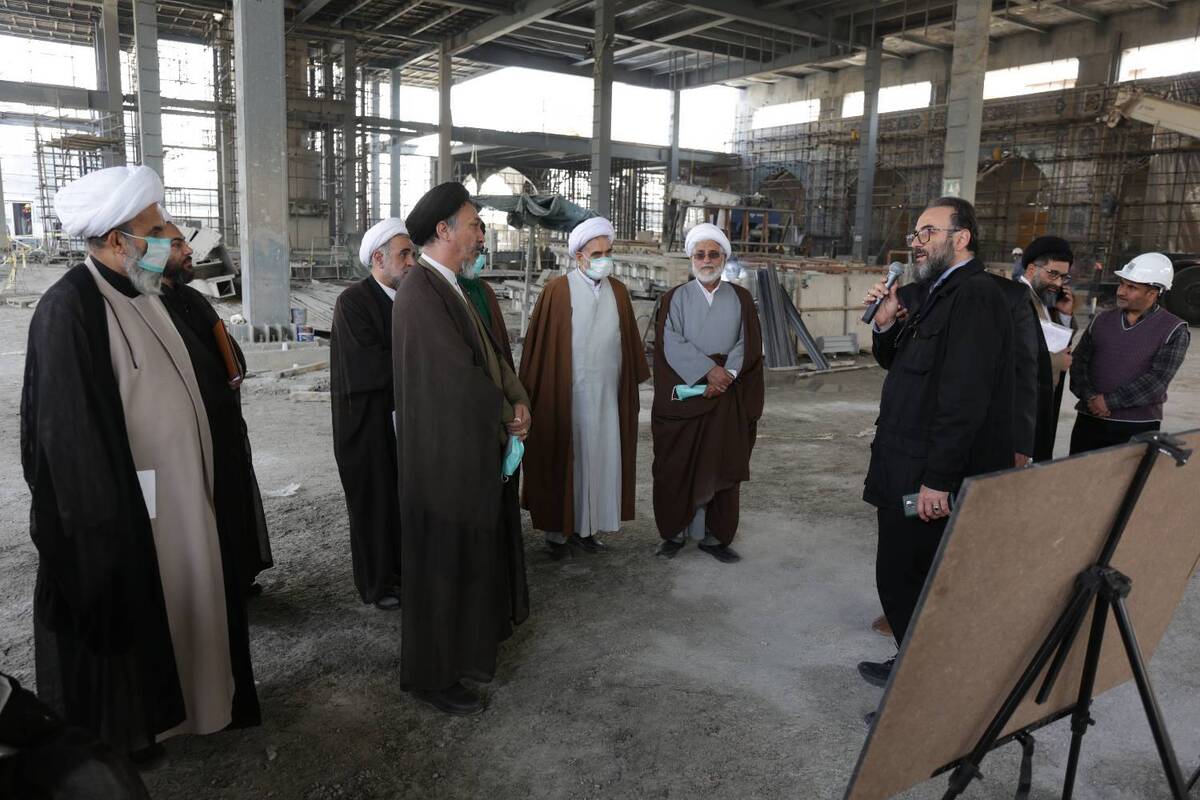 بازدیدعلمای حوزه علمیه از پروژه‌های عمرانی و فرهنگی حرم مطهر رضوی