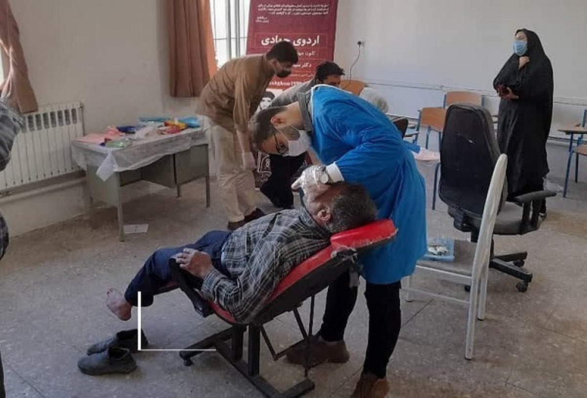بهره‌مندی ۱۲۵۰ روستایی میانه از خدمات رایگان پزشکی در اردوی جهادی سلامت