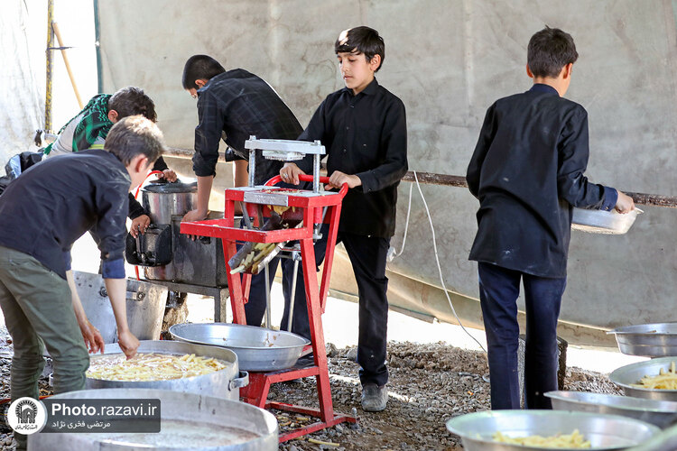 زائرین پیاده حضرت رضا(علیه‌السلام) - محور سرخس