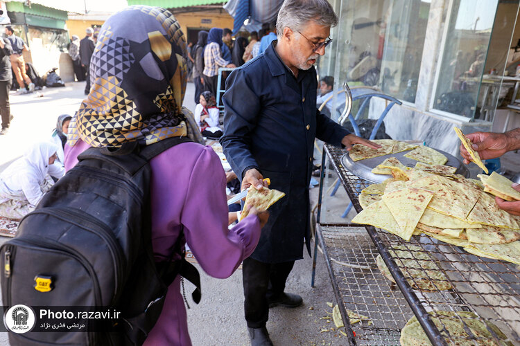 زائرین پیاده حضرت رضا(علیه‌السلام) - محور سرخس