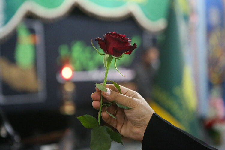 عزاداری زنان نوغان در حرم مطهر رضوی