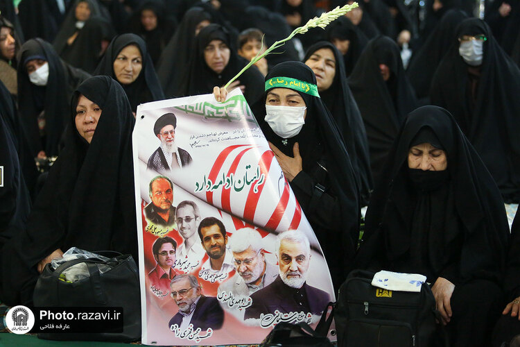 عزاداری زنان نوغان در حرم مطهر رضوی