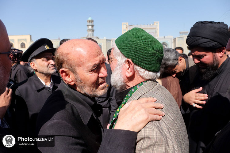 تشییع پیکر حاج سید رضا موید خراسانی در حرم مطهر رضوی