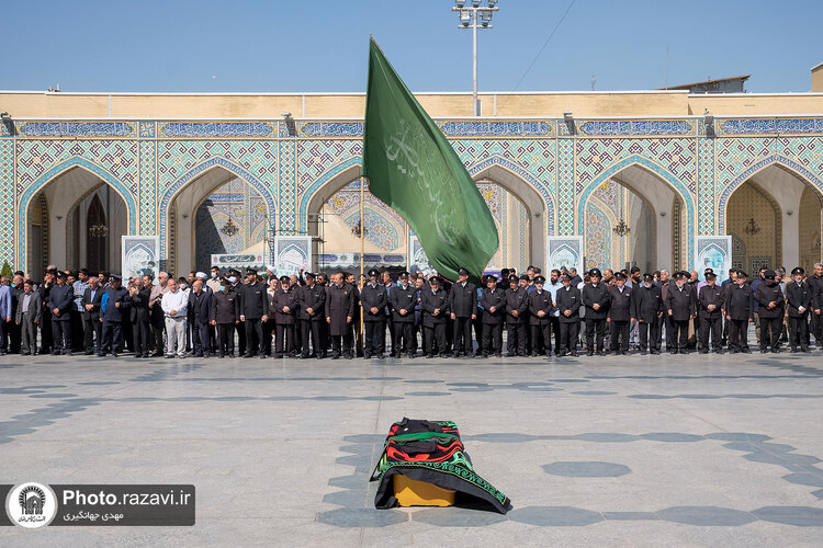 تشییع پیکر حاج سید رضا موید خراسانی در حرم مطهر رضوی
