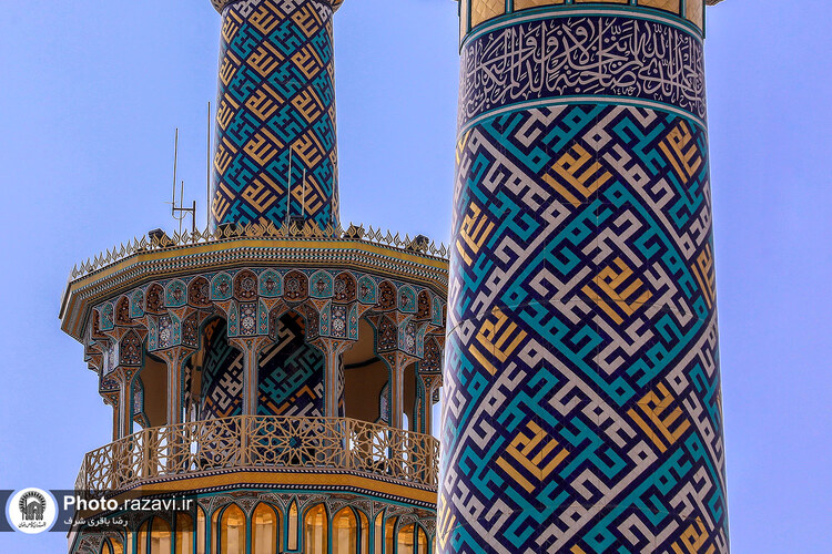 نقش نام پیامبر در حرم مطهر رضوی