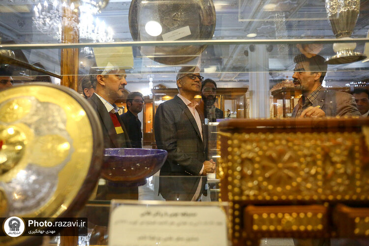 تشرف دبیرکل دولت بلوچستان پاکستان به حرم مطهر رضوی