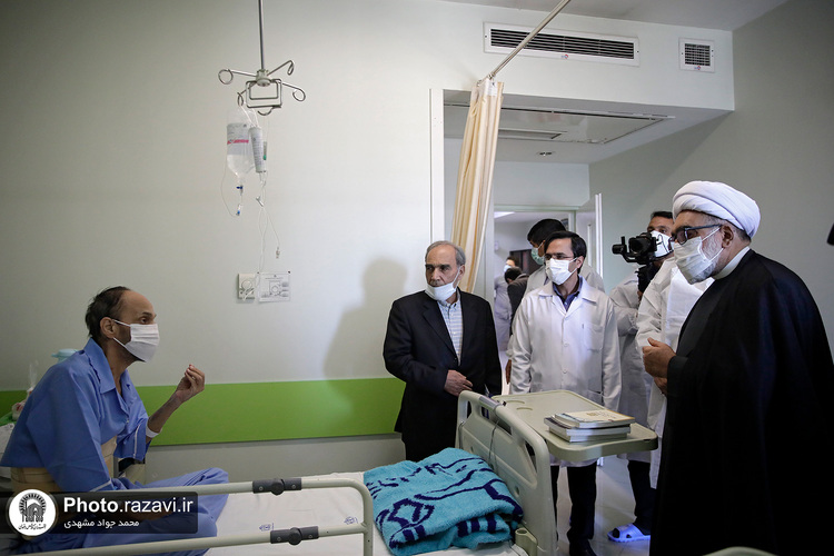بازدید تولیت آستان قدس رضوی از بیمارستان منتصریه