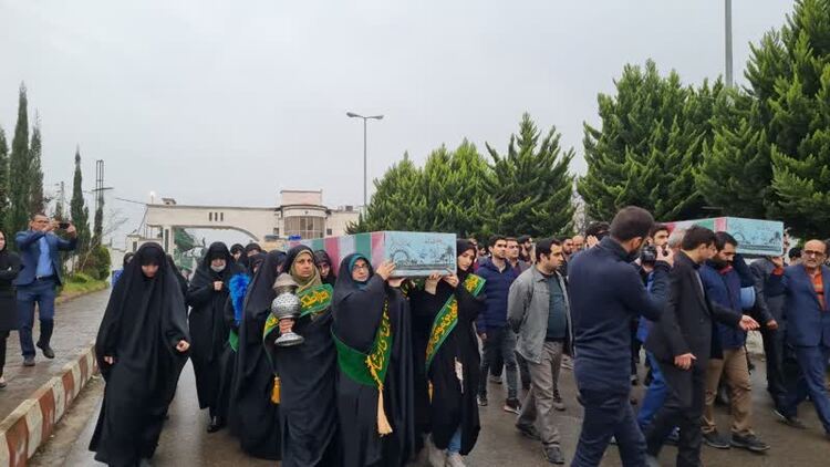 حضور خادمیاران رضوی بابل در استقبال از کاروان لاله های زهرائی