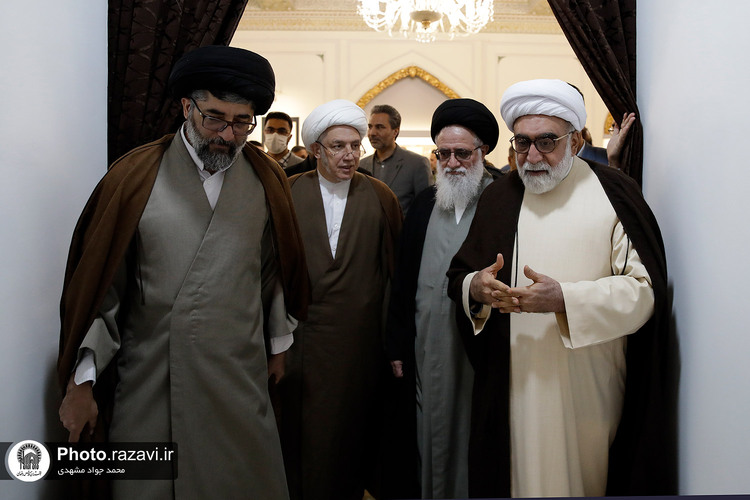 افتتاح گنجینه نهج البلاغه و صحيفه سجاديه در موزه رضوی