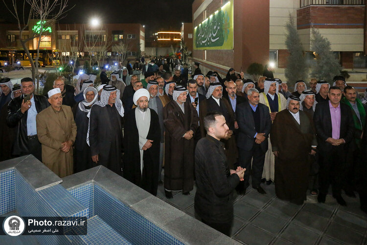 مراسم استقبال از موکب‌داران عراقی توسط خدام حرم مطهر رضوی