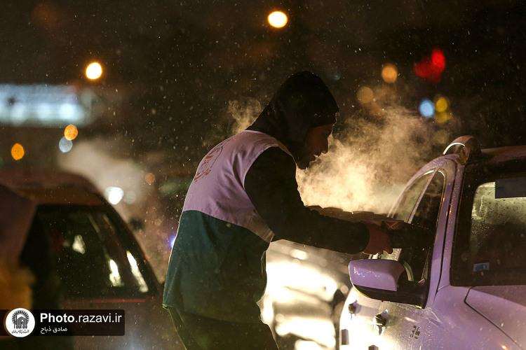 جشن پیروزی انقلاب اسلامی در ایستگاه انقلاب دانش‌آموزان مدارس امام رضا(علیه‌السلام)