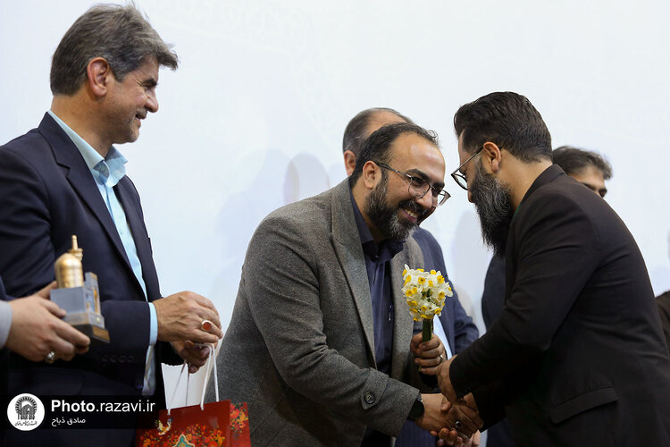 تقدیر از فعالان امور تربیتی مدارس امام رضا علیه السلام