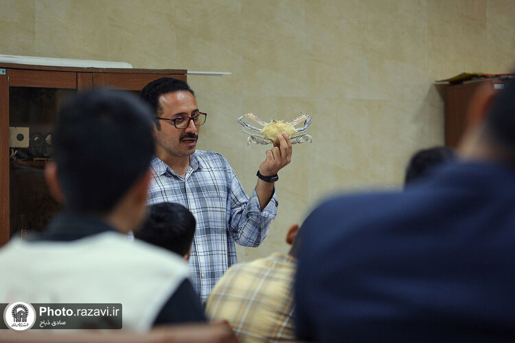 تشرف دانش‌آموزان زیارت اولی استان کرمان به مشهد مقدس