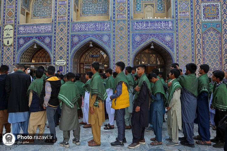 تشرف دانش‌آموزان زیارت اولی استان کرمان به مشهد مقدس