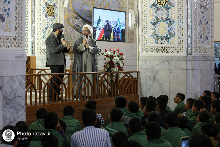 تشرف دانش‌آموزان زیارت اولی استان کرمان به مشهد مقدس