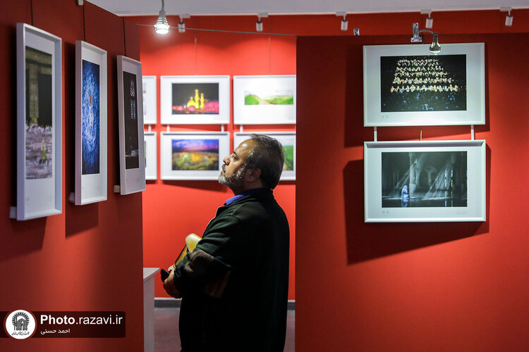 افتتاح نمایشگاه آثار نخستین دوره جشنواره عکس مزارات