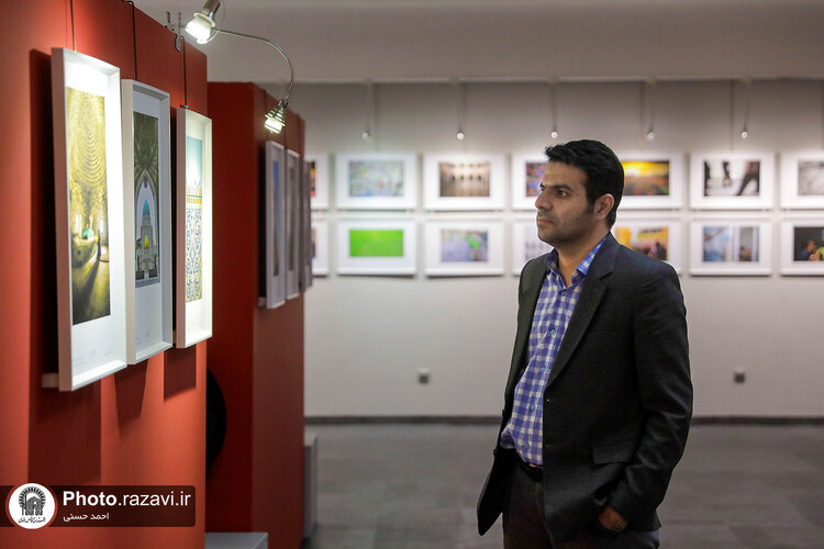 افتتاح نمایشگاه آثار نخستین دوره جشنواره عکس مزارات