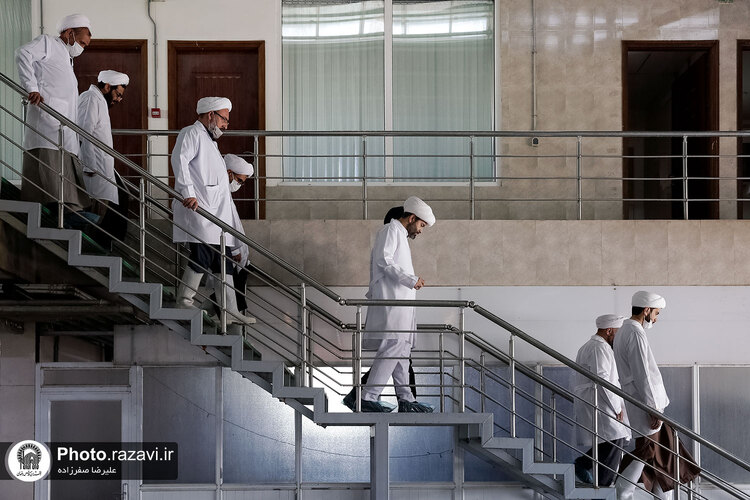 بازدید مشاوران وقف و نذر از واحدهای کشاورزی، لبنی و دامپروری رضوی