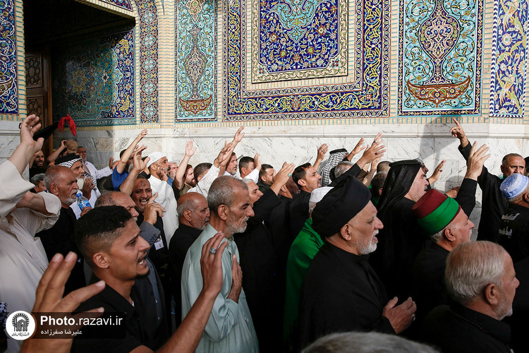 تشرف کاروان موکب‌داران عراقی به حرم مطهر رضوی