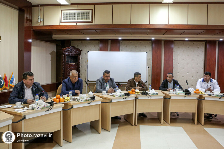 بازدید مدیران مناطق آزاد کشور تاجیکستان از منطقه ویژه اقتصادی سرخس