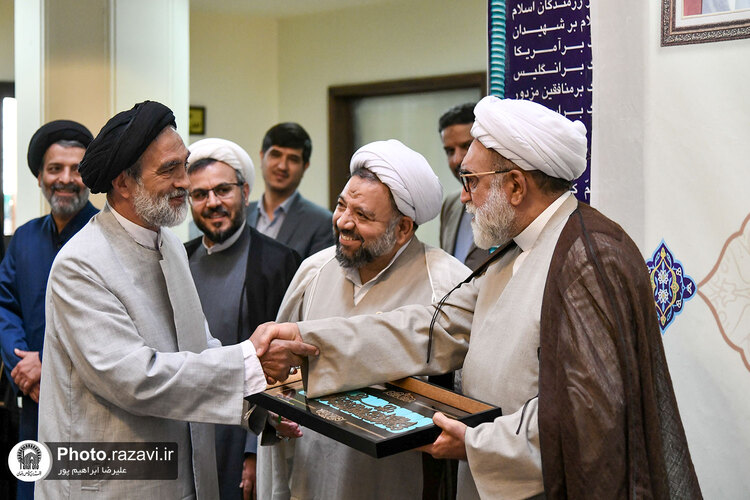 سلسله جلسات اخلاق اداری در مرکز مدیریت حوزه علمیه خراسان